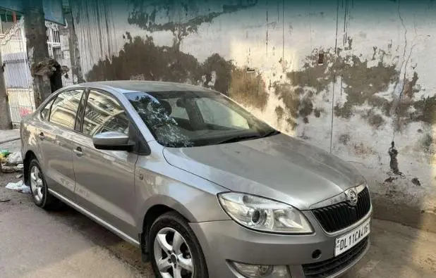Skoda Rapid 1.6 MPI Elegance 2014