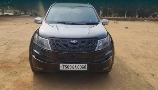 Mahindra XUV500 W8 2WD 2013