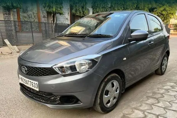 Tata Tiago Revotron XT (O) 2019