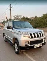 Mahindra TUV300 T8 2017