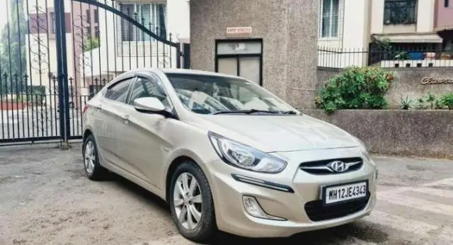 Hyundai Verna 1.6 CRDI SX 2012