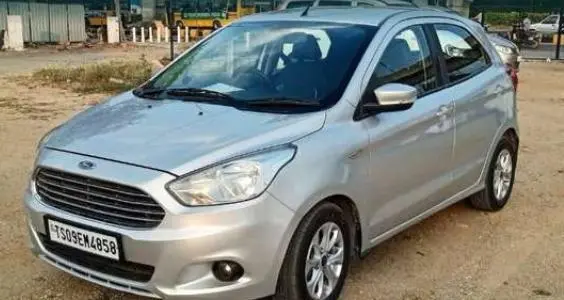 Ford Figo 1.5D TITANIUM MT 2016