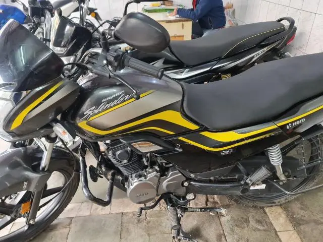 Hero Super Splendor Self Disc Alloy 125cc BS6 2021
