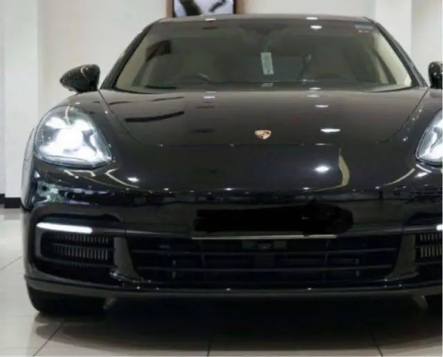 Porsche Panamera GTS 2019