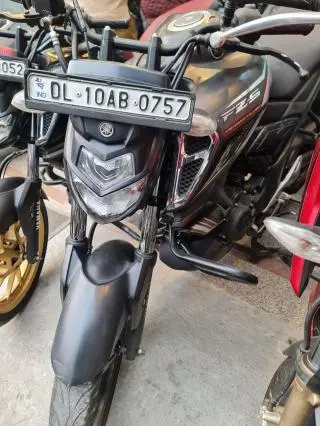 Yamaha FZ-FI V 3.0 150cc ABS BS6 2021