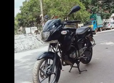 Bajaj Pulsar 150cc 2011
