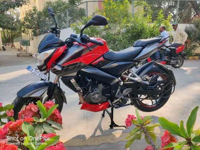 Bajaj Pulsar NS200 2017