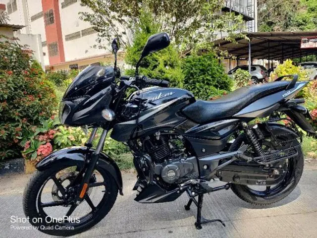 Bajaj Pulsar 150cc ABS FI 2020