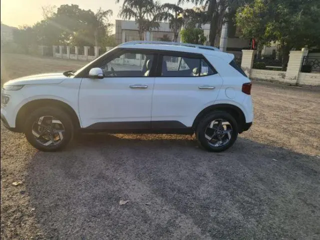 Hyundai Venue SX (O) 1.5 CRDi 2022
