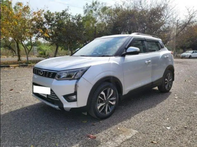 Mahindra XUV300 W8 (O) Petrol 2019