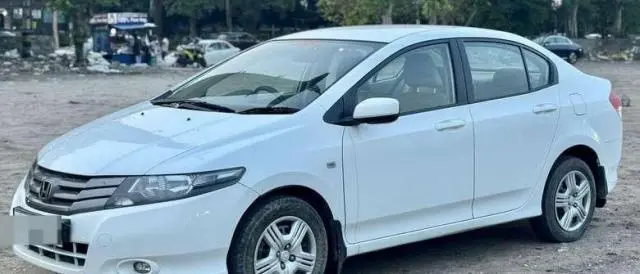 Honda City S MT CNG 2010