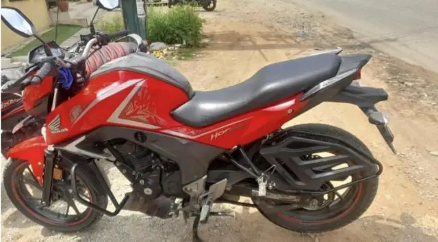 Honda CB Hornet 160R STD 2018