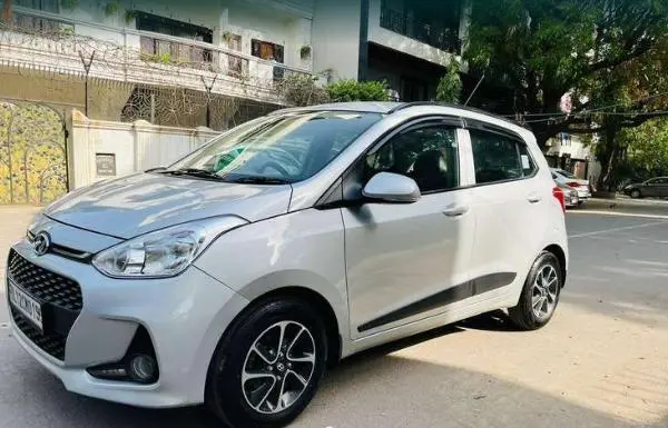 Hyundai Grand i10 Sportz (O) AT 1.2 Kappa VTVT 2017