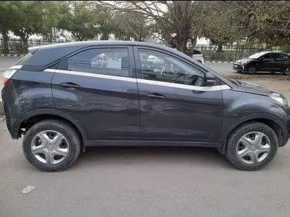 Tata Nexon XZ Petrol 2021