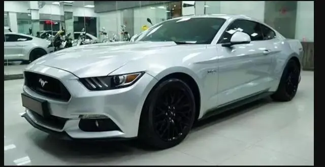 Ford Mustang GT Fastback 5.0L V8 2019