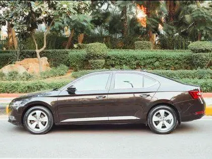 Skoda Superb Style 2.0 TDI AT 2019