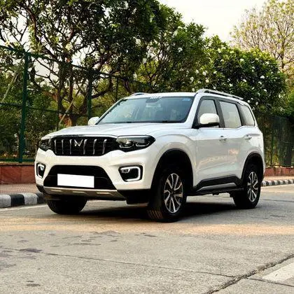 Mahindra Scorpio-N Z8 Petrol AT 7 STR 2023