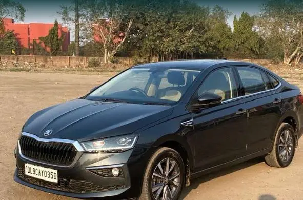 Skoda Slavia Style 1.0L TSI MT 2022