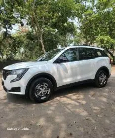 Mahindra XUV700 MX Petrol MT 5 STR E 2022