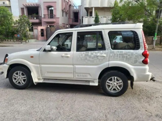 Mahindra Scorpio VLS 2.2 M HAWK 2014