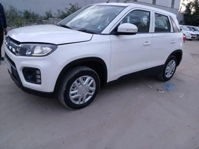 Maruti Suzuki Brezza LXi 2022
