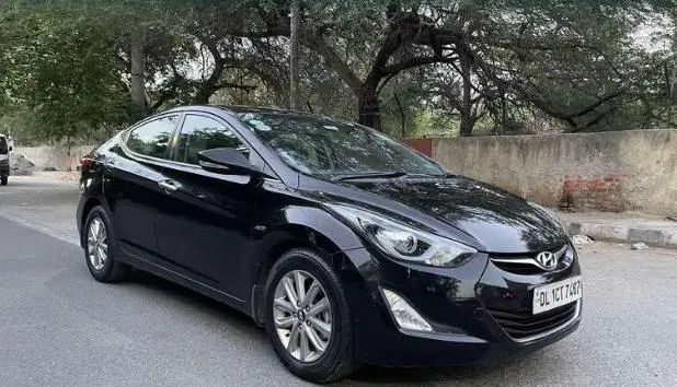 Hyundai Elantra 2.0 SX (O) 2015