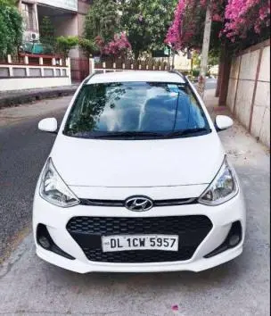 Hyundai Grand i10 Sportz (O) MT 1.2 Kappa VTVT 2017