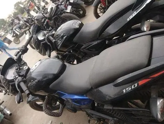 Bajaj Pulsar 150cc Rear Disc 2019