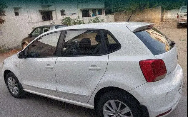 Volkswagen Polo Highline 1.5L (D) 2014