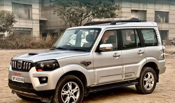 Mahindra Scorpio S10 2016