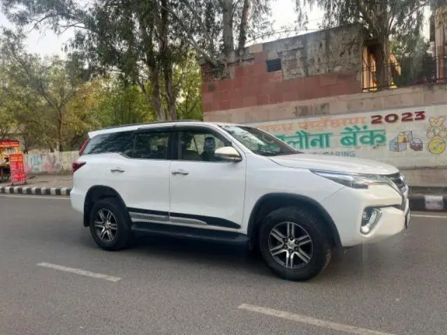 Toyota Fortuner 2.8 4x2 AT 2019