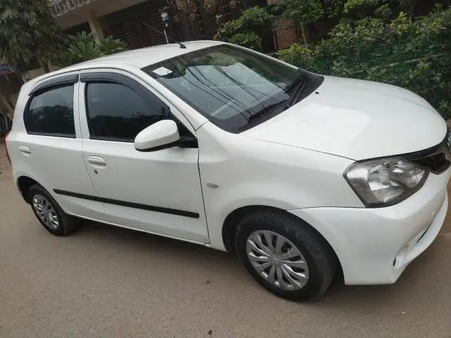 Toyota Etios GD 2016