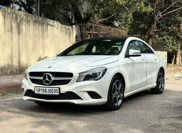 Mercedes-Benz CLA 200 CGI 2016