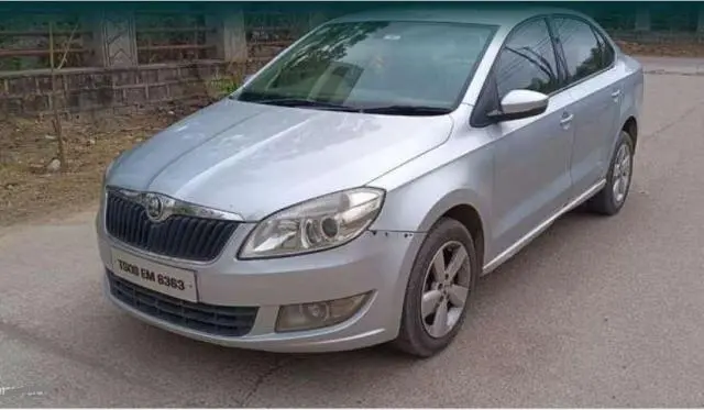 Skoda Rapid 1.5 TDI CR Elegance AT 2016