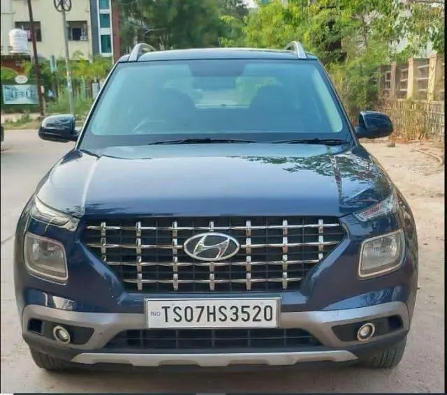 Hyundai Venue S 1.2 Petrol 2020