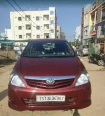 Toyota Innova 2.5 G 7 STR BS III 2010