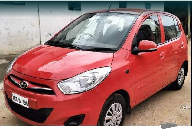 Hyundai i10 Sportz 1.2 Kappa2 2013