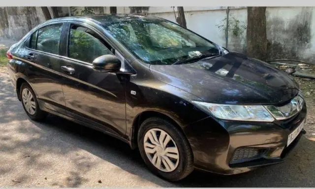 Honda City E i-DTEC 2016