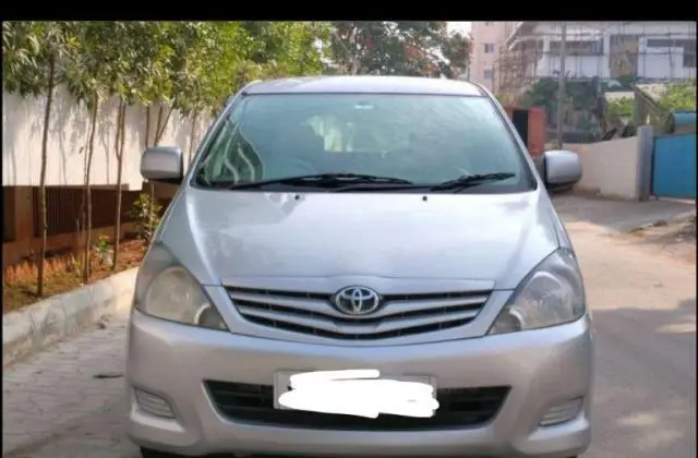 Toyota Innova 2.5 G 2009