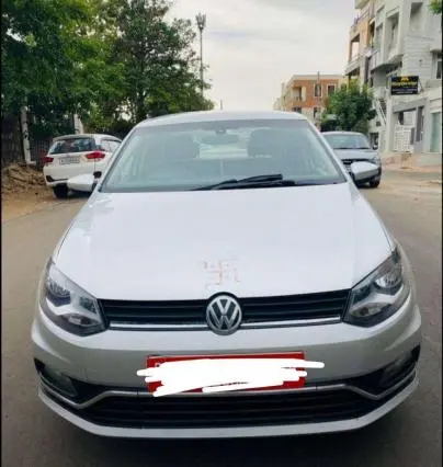 Volkswagen Ameo Highline 1.5L (D) 2017