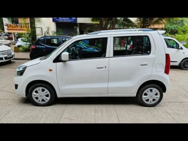 Maruti Suzuki Wagon R VXi AMT 2018