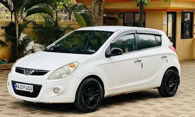 Hyundai i20 Sportz 1.2 2011