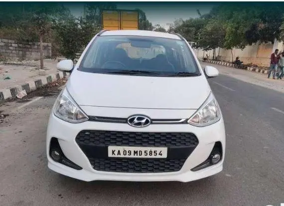 Hyundai Grand i10 Sportz (O) MT 1.2 Kappa VTVT 2018