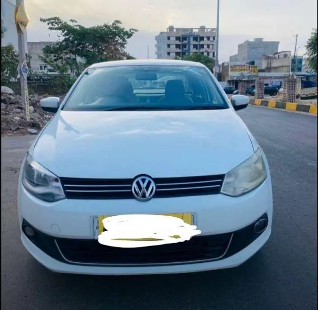 Volkswagen Vento 1.5 TDI Highline Plus 2013