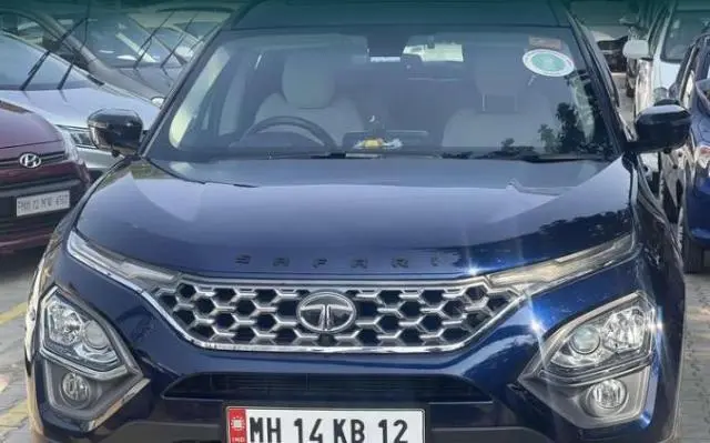 Tata Safari XZA Plus Gold 6 STR 2022