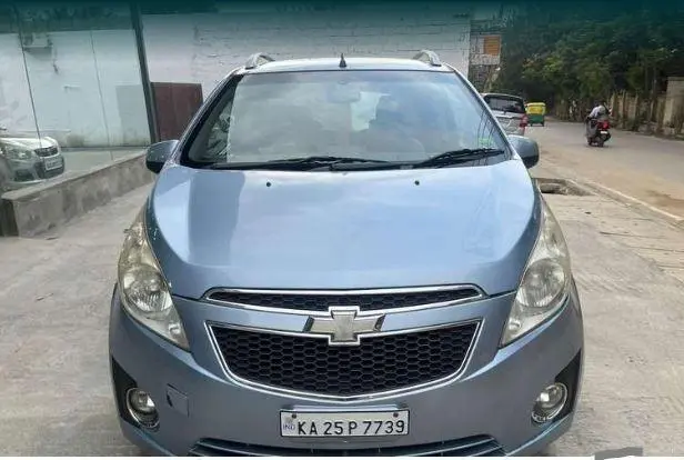 Chevrolet Beat LT Petrol 2010