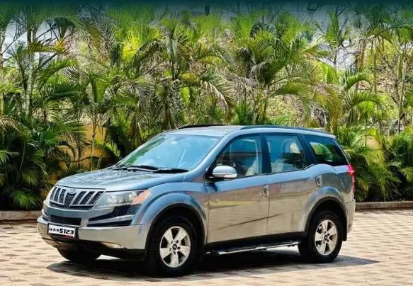 Mahindra XUV500 W8 1.99 2015