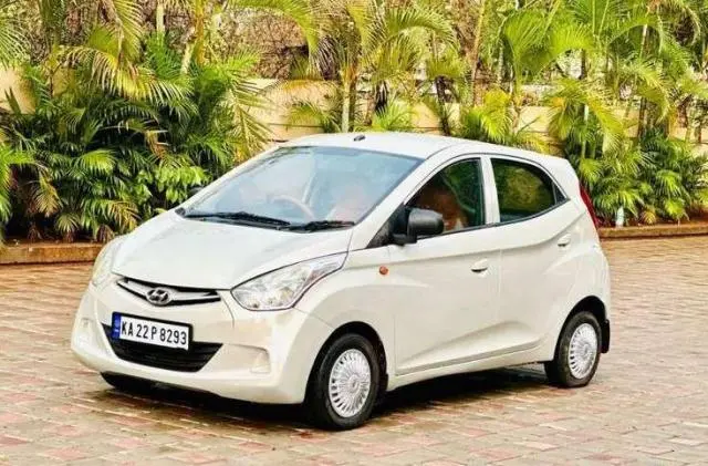 Hyundai Eon Magna + 2012