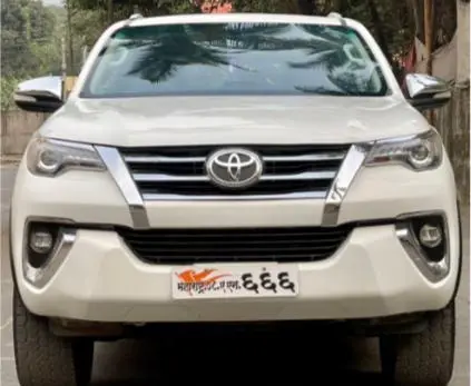 Toyota Fortuner 3.0 4X4 MT 2017