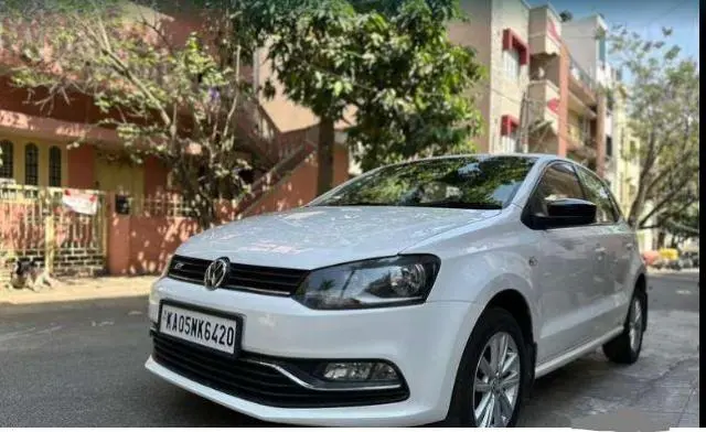 Volkswagen Polo GT TSI 2015